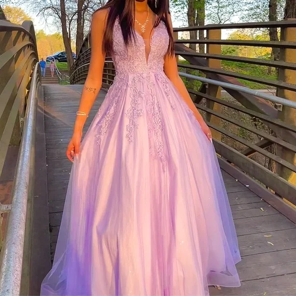 fitted lace wedding dress DYLXD Royal Purple Evening Dresses Off Shoulder Beadings Mermaid Formal  Celebrity Gowns Side Split Party Dress (Color : D, Size : 20W) : Amazon.co. uk: Fashion main image 0